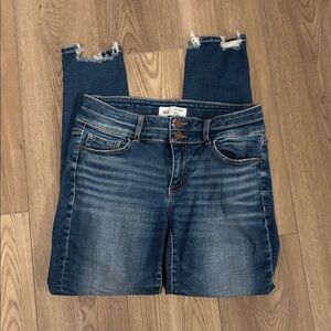 BKE Women’s Victoria Skinny Ankle Universal Fit Mid Rise Jeans